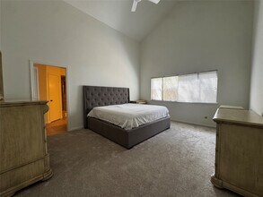 Building Photo - 44 Whisper Ln