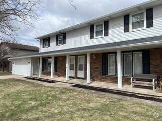 Building Photo - 3632 Glenbrooke Ln