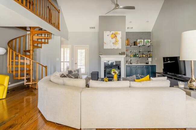 Foto del edificio - 2209 Sand Creek Ct