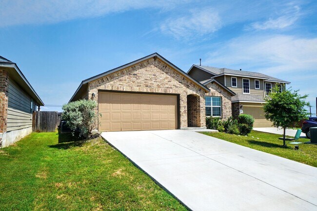 Building Photo - Stunning 4-Bedroom Home in Cobalt Canyon, ...