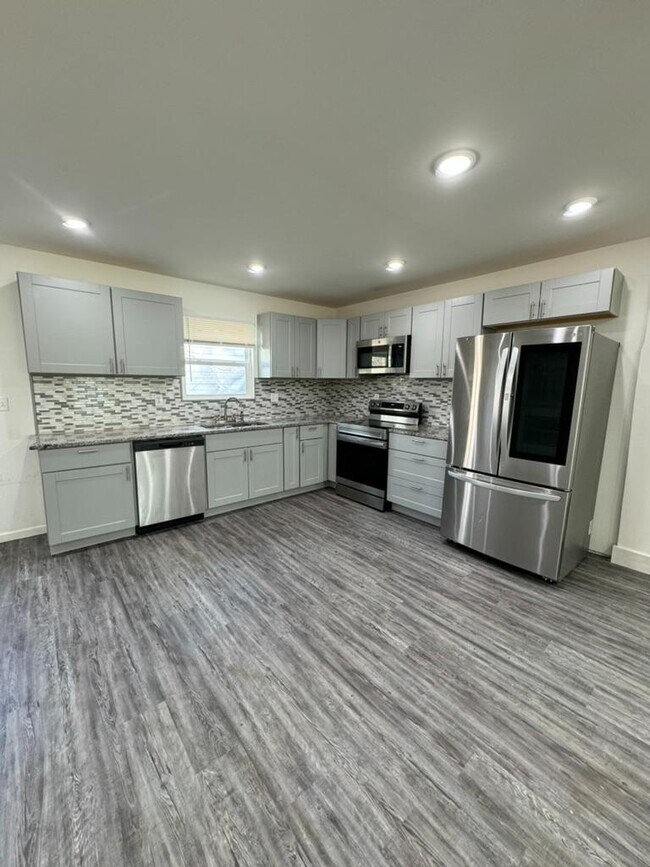 Foto del edificio - 618 Center St