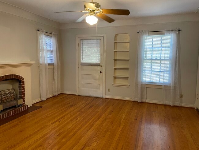 Living Room - 5936 Oram St