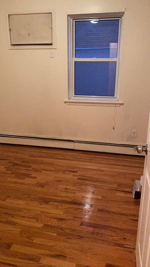 Foto del edificio - 227 Bay 13th St