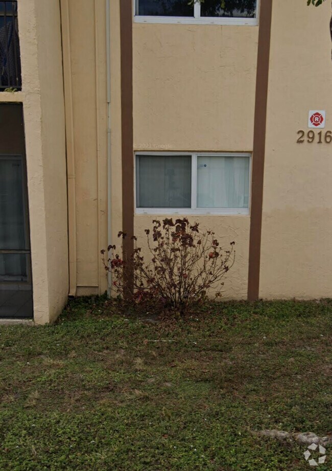 Building Photo - 2944 NW 55th Ave