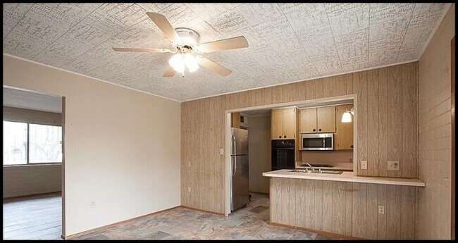 Foto del edificio - 803 W 11th St
