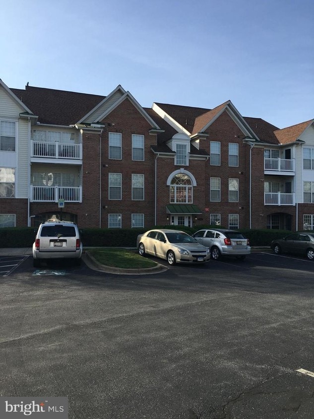 2510 Coach House Way Unit 3B, Frederick, MD 21702 Condo for Rent in