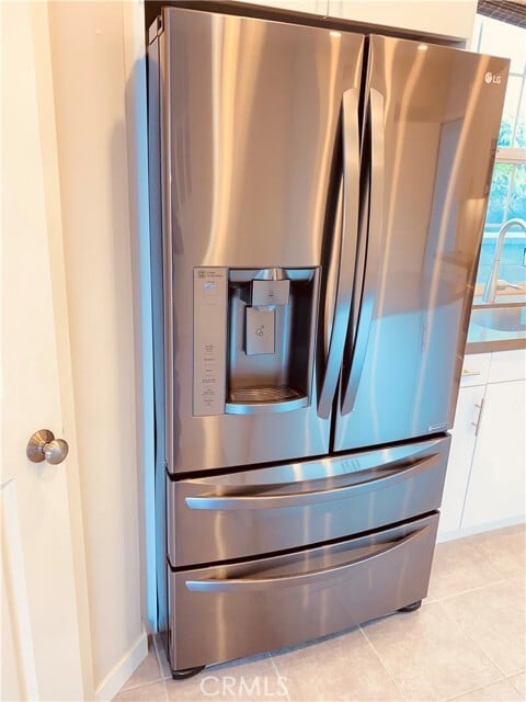 Foto del edificio - 64 Bronze Leaf