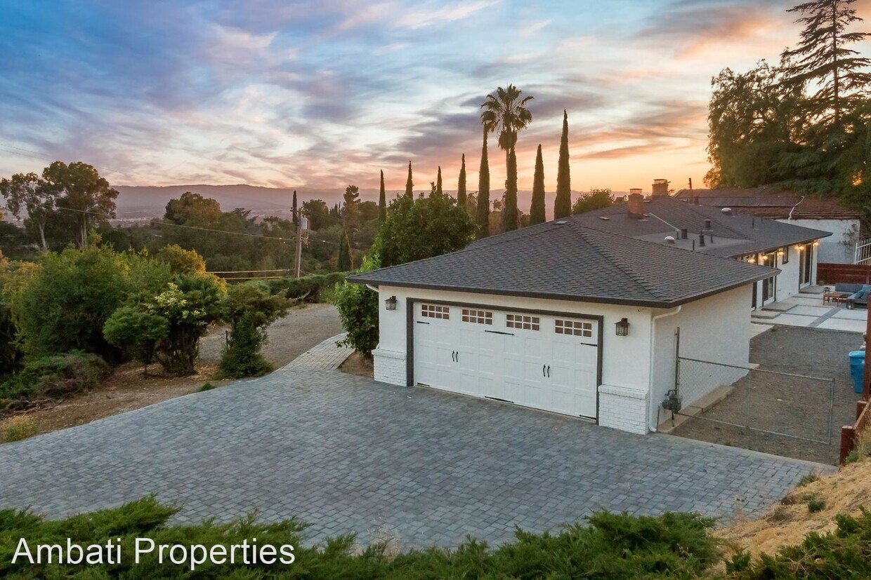 Primary Photo - 3 br, 3 bath House - 15731 Simoni Drive