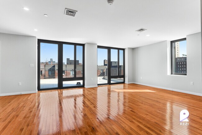 Foto del edificio - 148-36 89th Ave