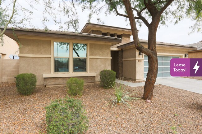Building Photo - 1528 E Kingbird Dr