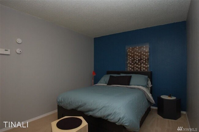 Building Photo - 1 br, 1 bath House - 14447 127th Lane NE  ...