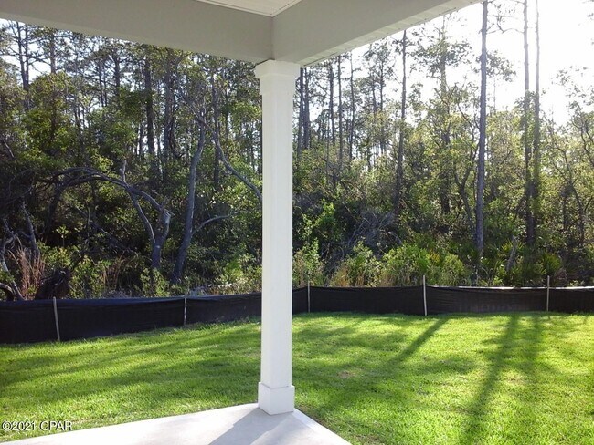 Building Photo - 365 Emerald Cove St