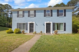 Building Photo - 391 Charter Ct
