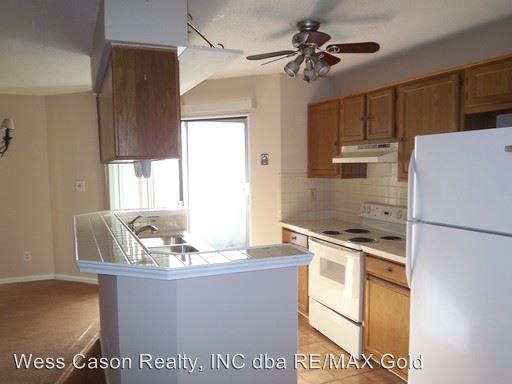 Building Photo - 8135 Cedar Glen Dr