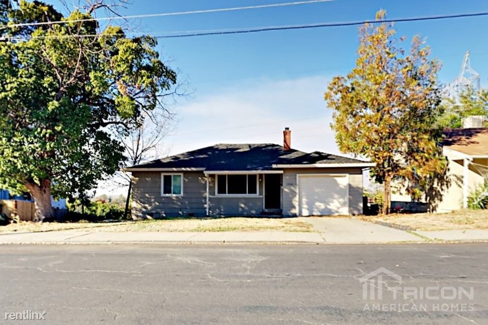 Primary Photo - 1930 Campbell Ave