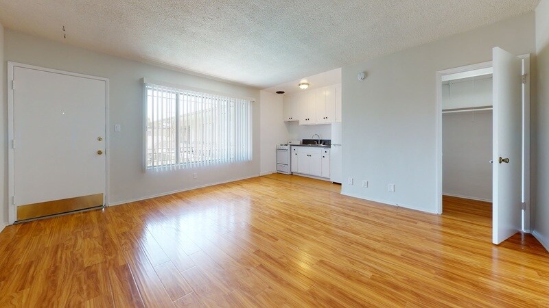 Foto principal - 1311 Venice Blvd.