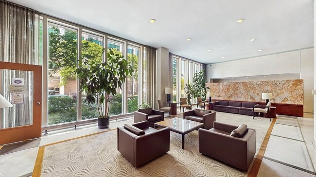 Building Photo - 3550 N Lake Shore Dr