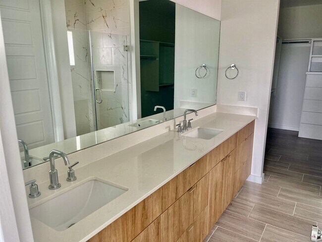 Foto del edificio - 413 Deer Path Lp