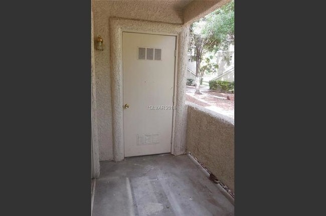 Building Photo - 5241 Caspian Springs Dr