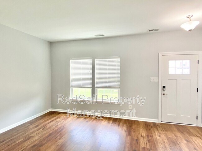 Foto del edificio - 642 Kelso Dr