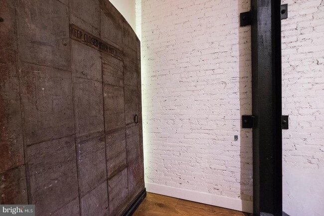 Foto del edificio - 705 S 5th St