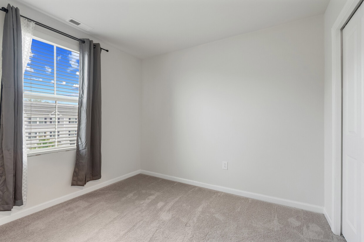 Foto principal - 130 Wye Oak Dr