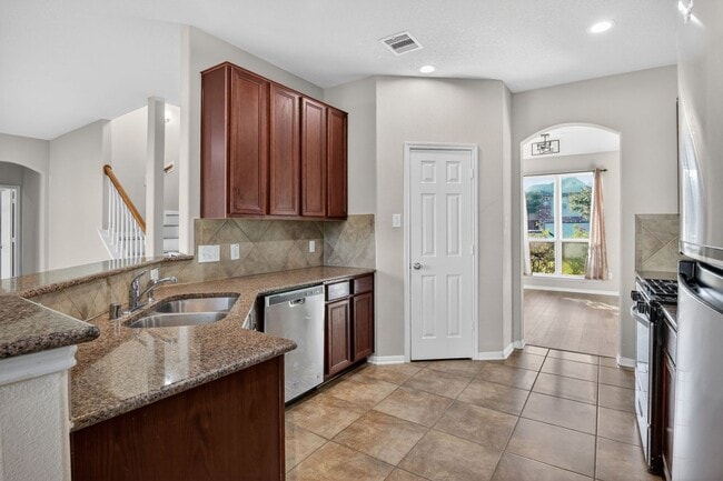 Foto del edificio - 4938 Yearling Ridge Ct