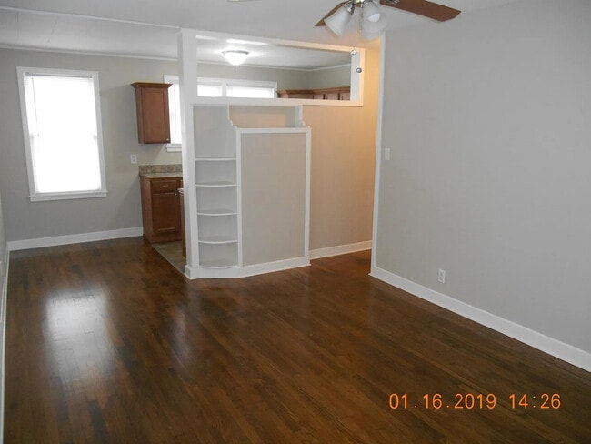 Foto del edificio - 741 Clarence St