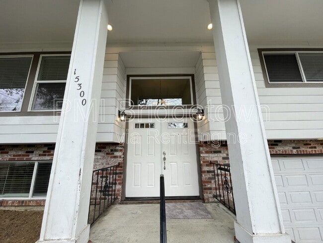 Foto del edificio - 15300 SE Lee Ave