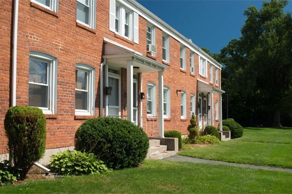 Foto del edificio - 100 Bay Meadow Rd