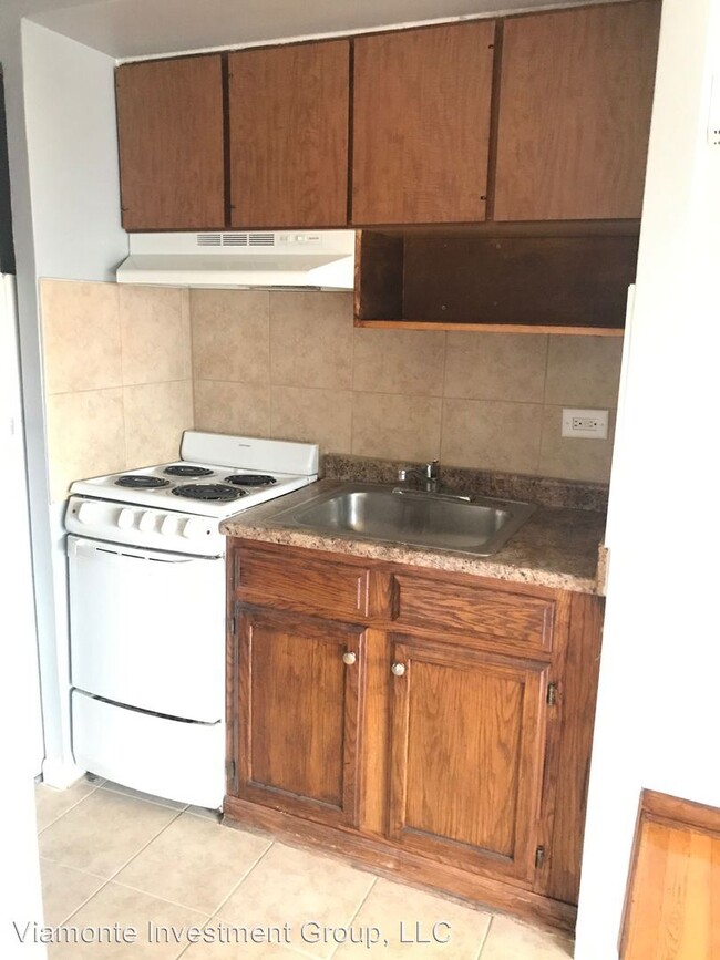 Building Photo - 4333 W 95th St