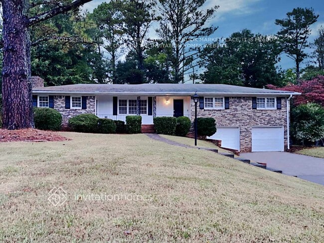 Building Photo - 1271 Little Acres Pl NE
