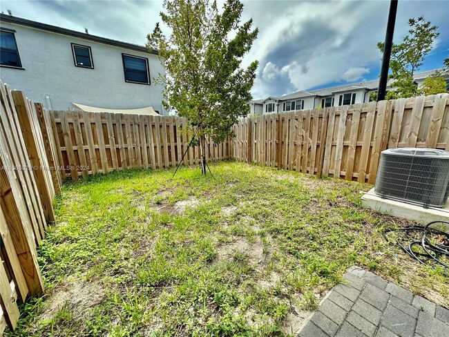 Building Photo - 28636 SW 132nd Ct