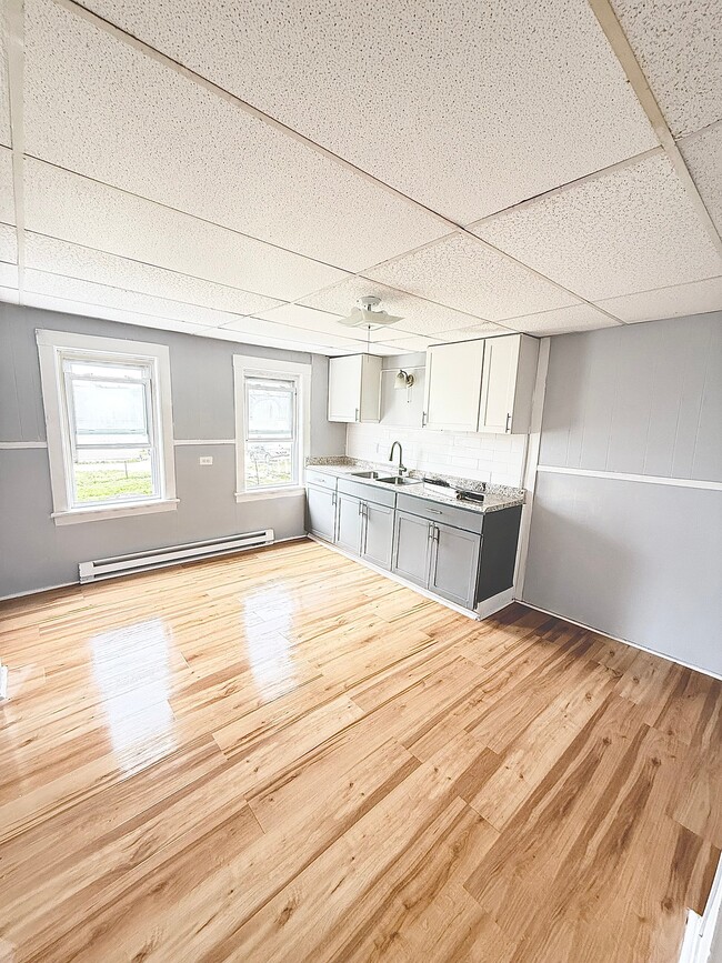 Photo - 51-57-57 Grove St Apartment