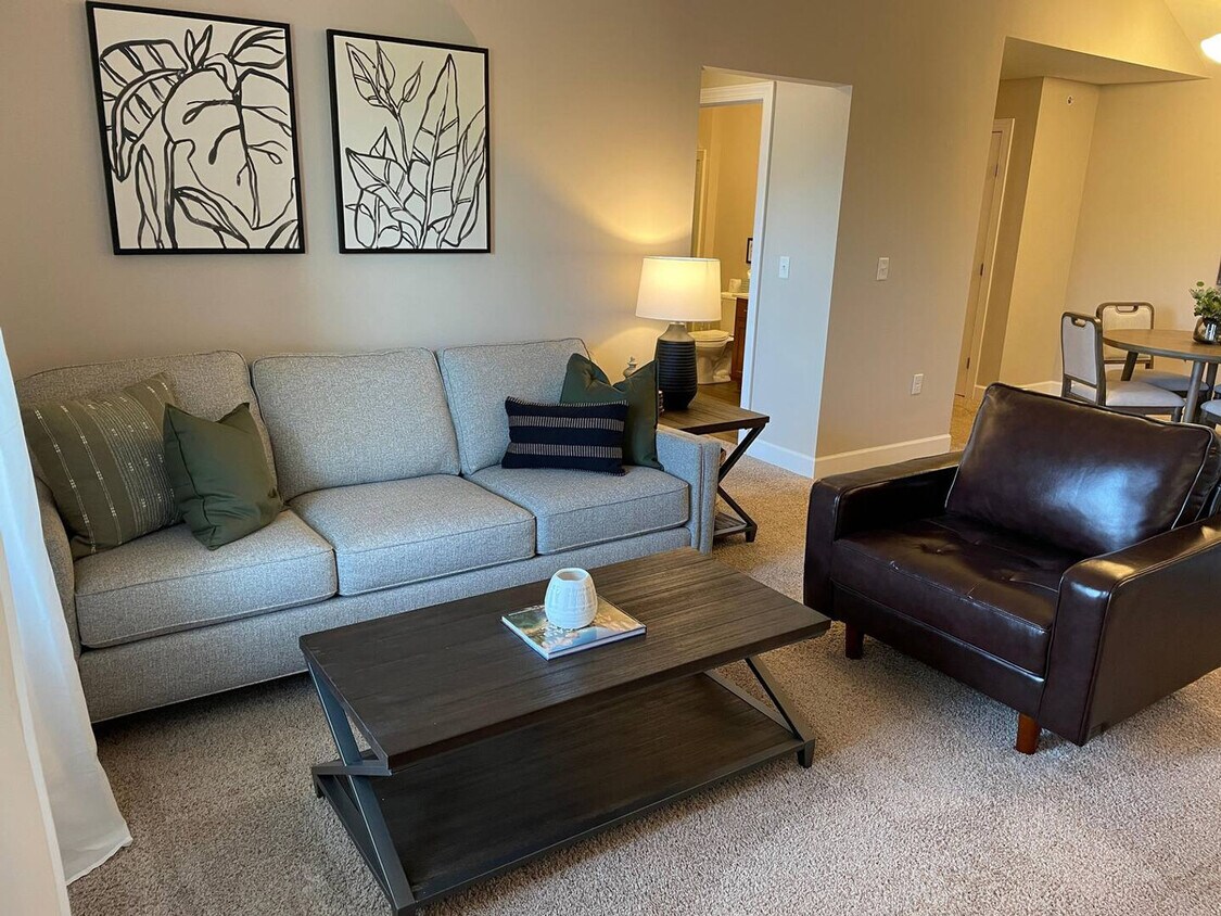 Foto principal - 740 Zumstein Ln
