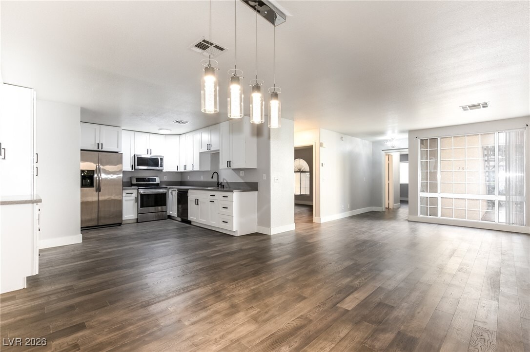 3673 Ian Thomas St Unit 101, Las Vegas, NV 89129 - Condo for Rent in ...