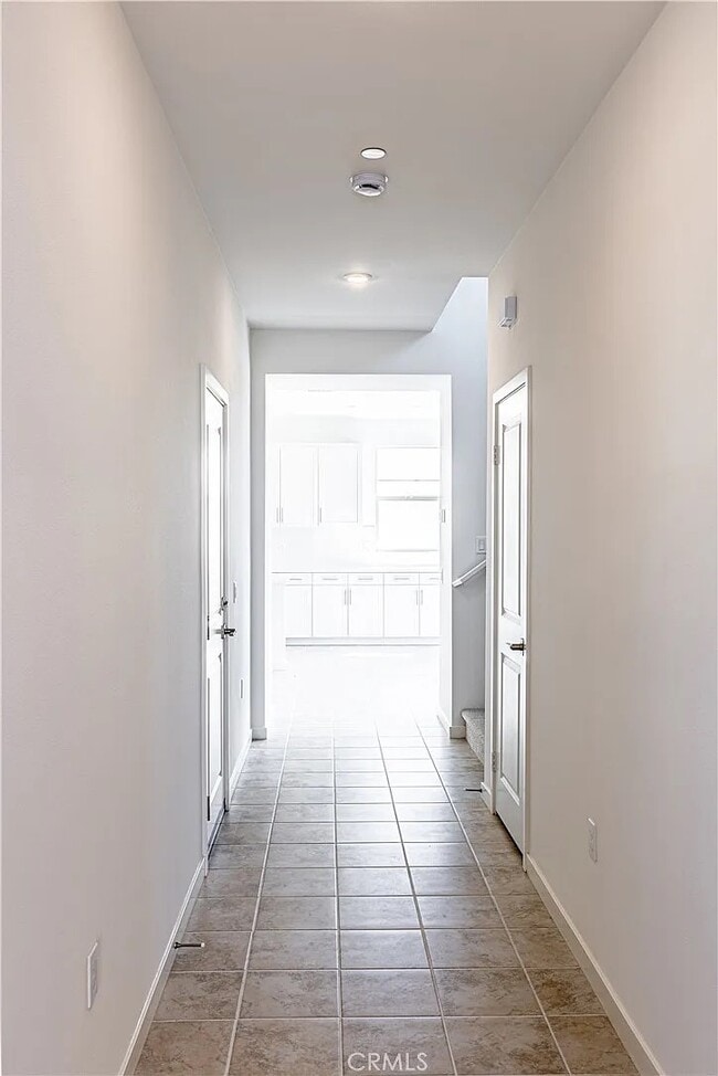 Foto del edificio - 3472 E Emerald Dr