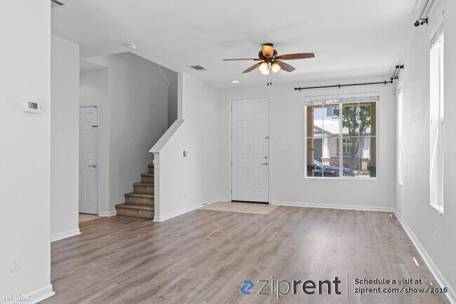 Foto del edificio - 4 br, 3 bath House - 9433 Armstrong Drive,...