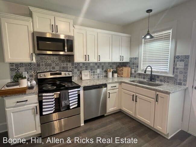Foto del edificio - 4 br, 1.5 bath House - 1238 Rosewood Avenue