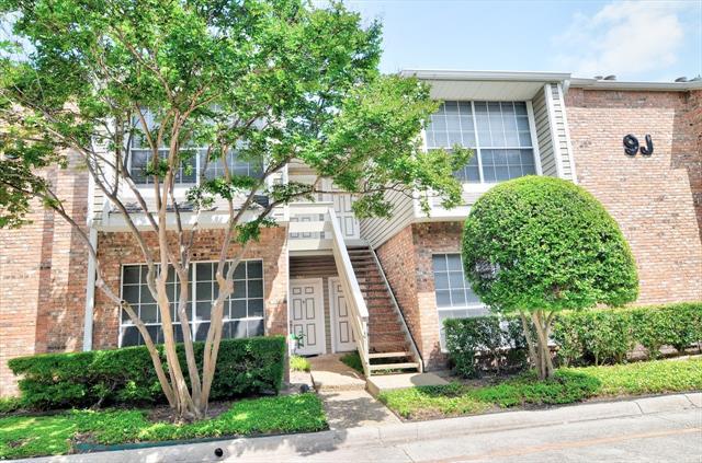 Foto principal - 8555 Fair Oaks Crossing