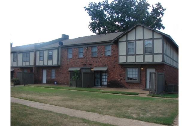 Aspenwood Square Apartments - Aspen Parc