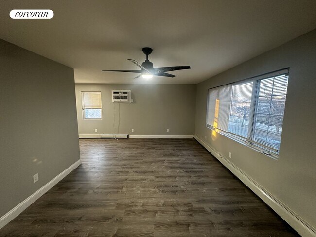 Foto del edificio - 137-22 Bedell St