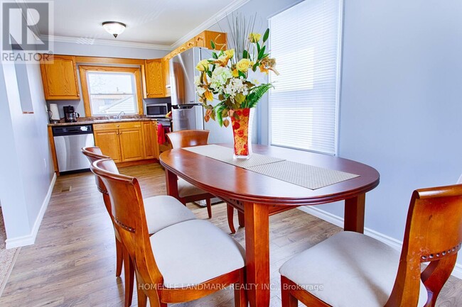 Building Photo - 6548 Montrose Rd