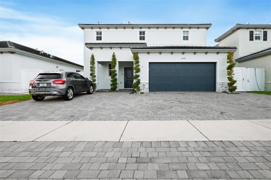 Primary Photo - 13535 SW 184th Ter
