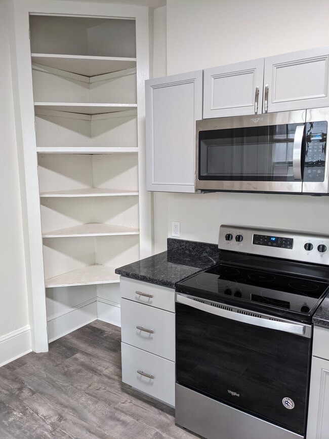 Kitchen - 243 N Lime St