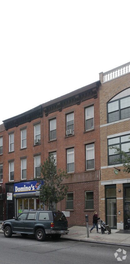 Primary Photo - 326 Myrtle Ave