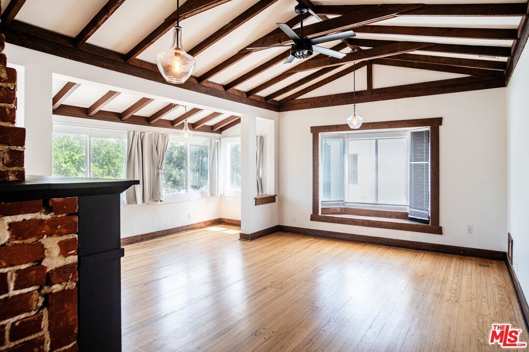 Foto principal - 1821 Grace Ave