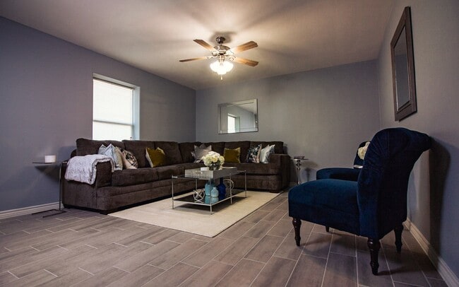 Building Photo - Stewart Apartments