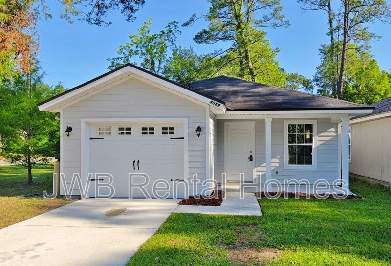 Foto principal - 8089 Firetower Rd