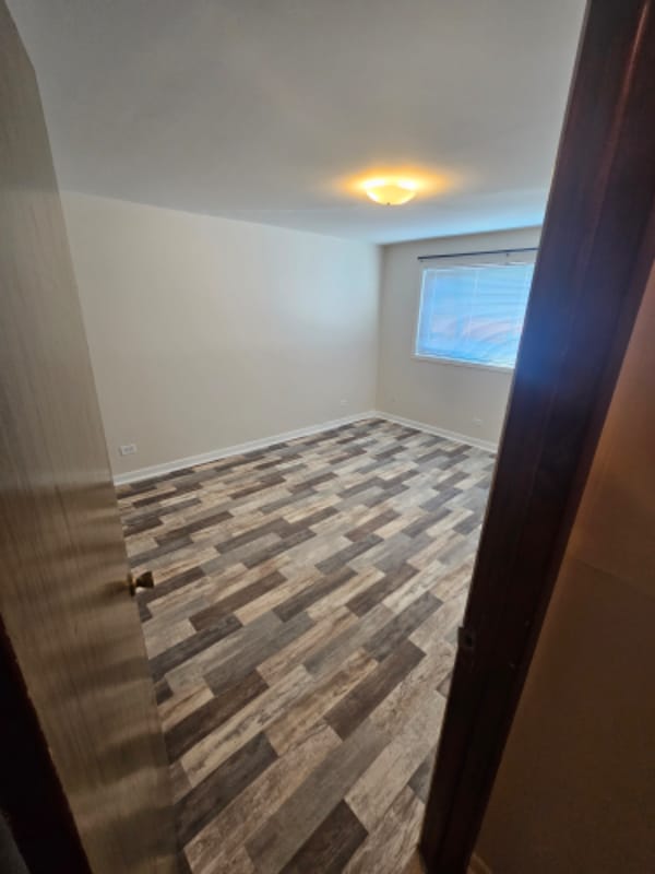 Building Photo - 504 Roberts Dr